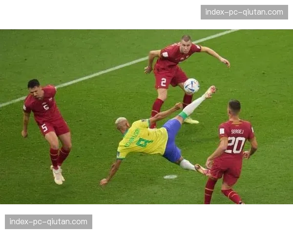 VAR再次成为焦点：德比战点球判罚引热议，裁判尺度遭质疑